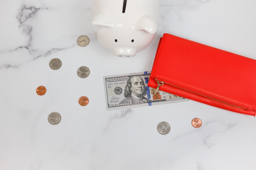 Top 10 Tips for Saving Money in 2024